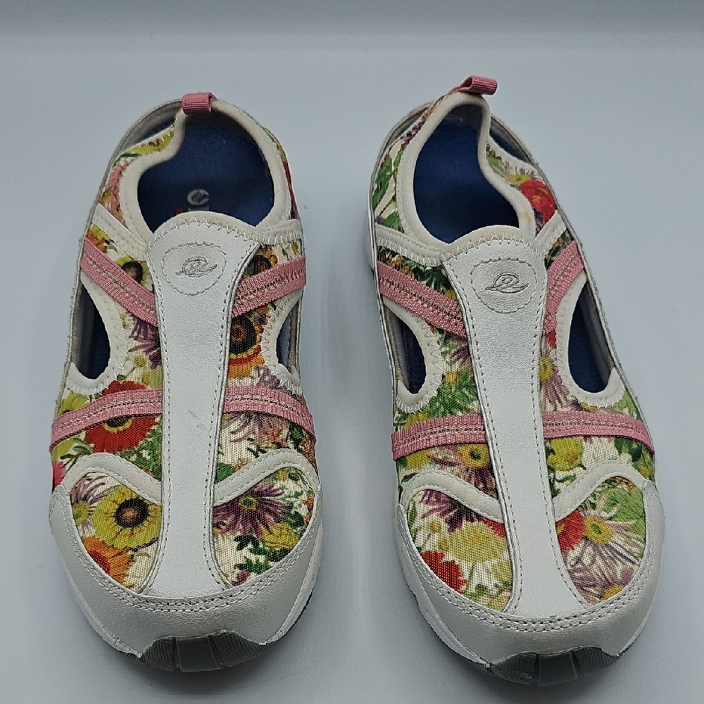 Easy Spirit Floral Pink and White Athletic Shoes